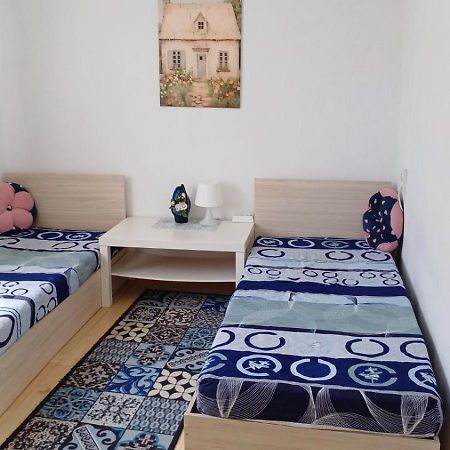Apartament Levski Varna Esterno foto