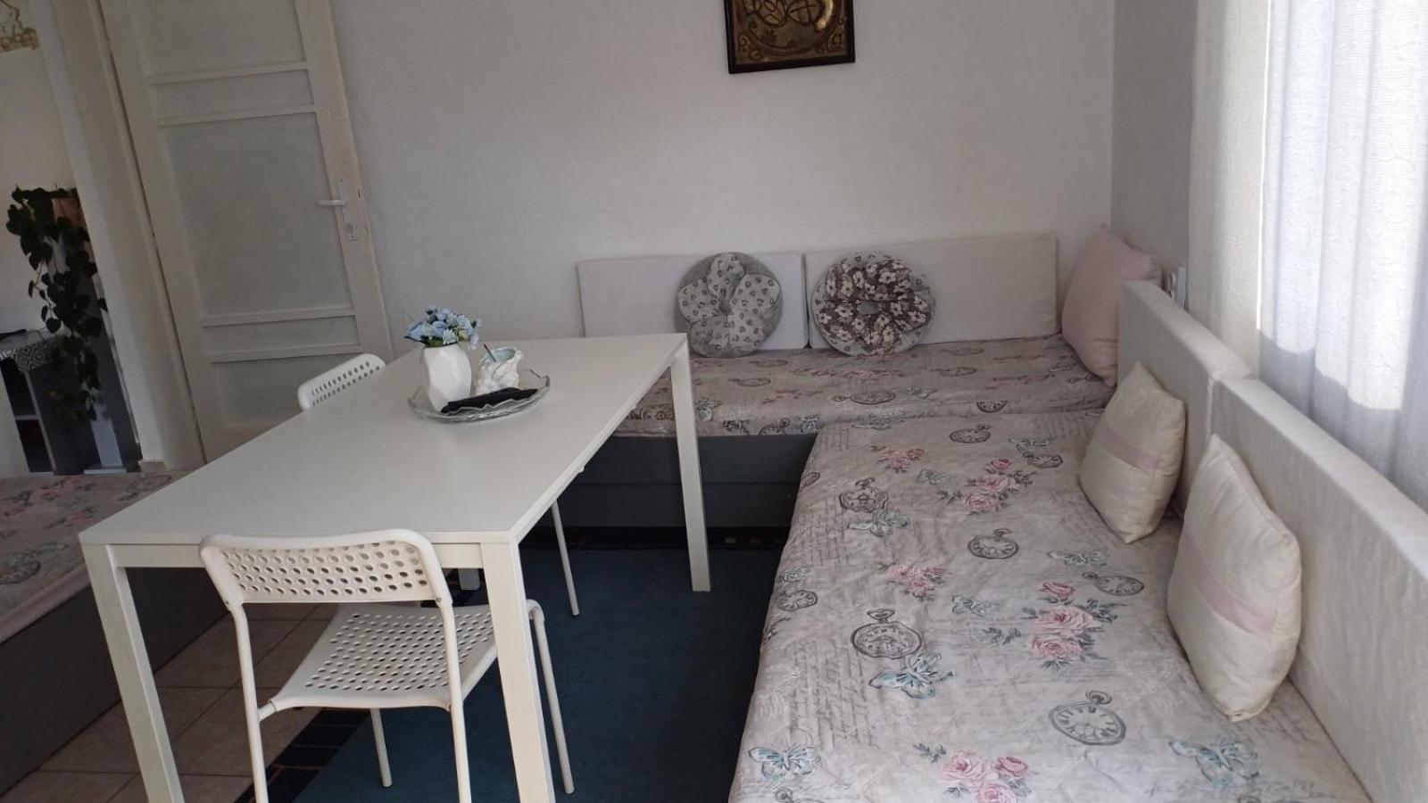 Apartament Levski Varna Esterno foto